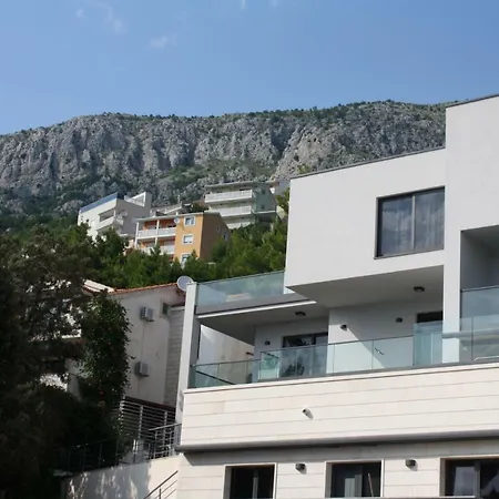Apartment Luxury Ruskamen 3 *