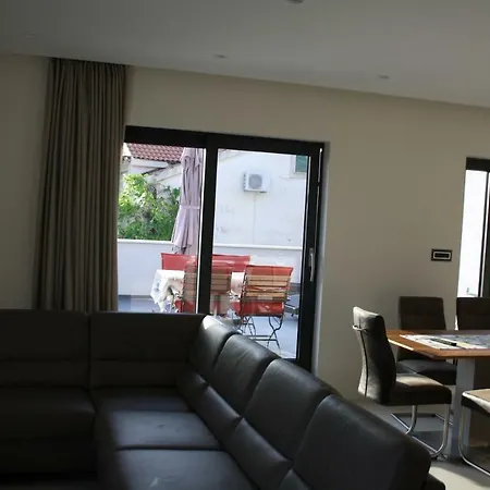 Apartment Luxury Ruskamen 3 *